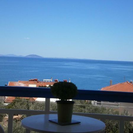 Seaview - Selfcatering Apartment - Helen No 2 Xiropigado Exteriör bild