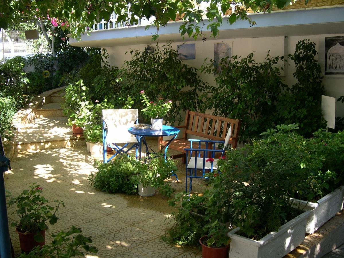 Seaview - Selfcatering Apartment - Helen No 2 Xiropigado Exteriör bild