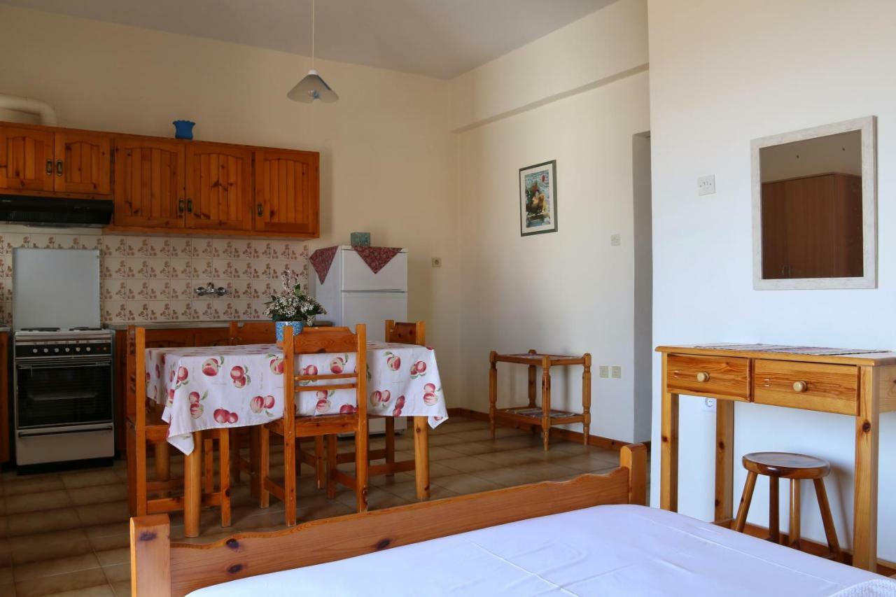 Seaview - Selfcatering Apartment - Helen No 2 Xiropigado Exteriör bild